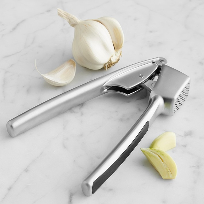 Mastering the Rolling Garlic Press: Your Guide to Effortless Flavor