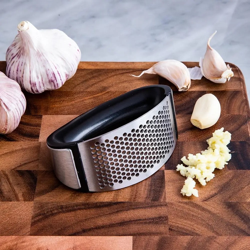 The Zulay Kitchen Garlic Press: Revolutionizing Your Culinary Experience